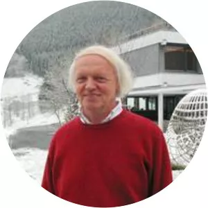 L. Ruschendorf - Author