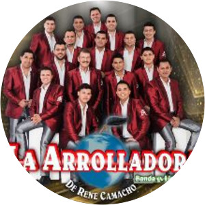 La Arrolladora Banda El Limón