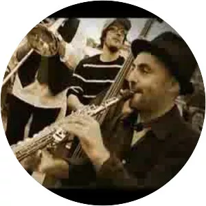 brenga astur la bandina