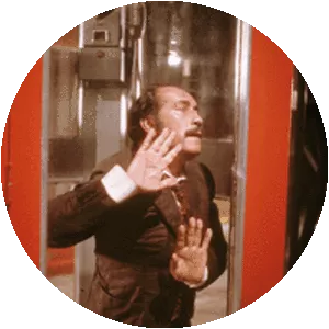 La cabina - 1972 ‧ Drama/Short ‧ 37 mins