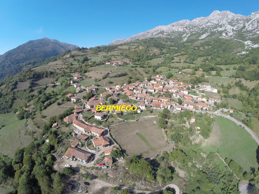 La Calecha de Bermiego - 