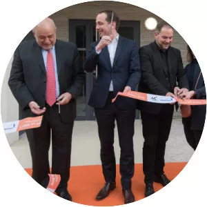 La Compagnie Fonciere et Financiere et d'. . .