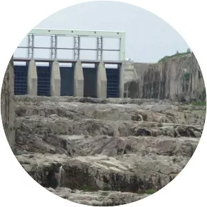 La Grande-2-A generating station