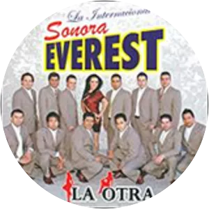 La Internacional Sonora Everest