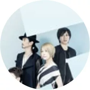 la la larks - Musical group