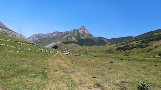 La Llanona - Hiking area in Spain