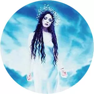 La Luna: Live in Concert - 2001 ‧ Music/Concert ‧ 1h 29m