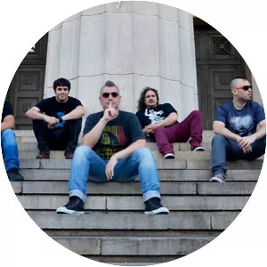 La Perra que los Parió