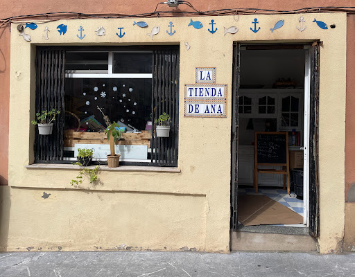 La Tienda de Ana - Grocery store