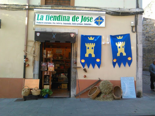 La Tiendina de Jose - Grocery store