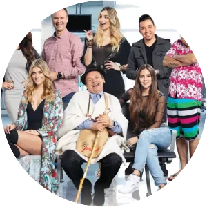 La vuelta al mundo en 80 risas