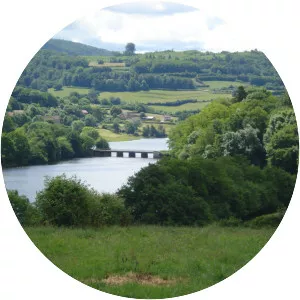 Lac du Crescent - Lake in France