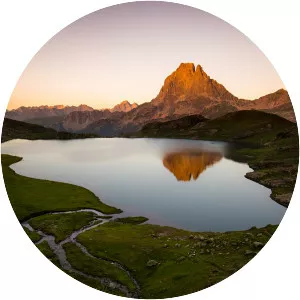 Lac Gentau - Lake in France