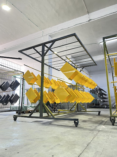 Lacados del Principado - Painting in Granda, Spain