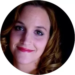 Lacey Wolfe - Author