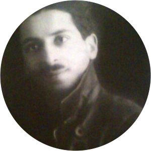 Ladbon Esfandiari photograph