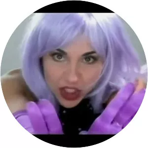 Lady Violet - Singer