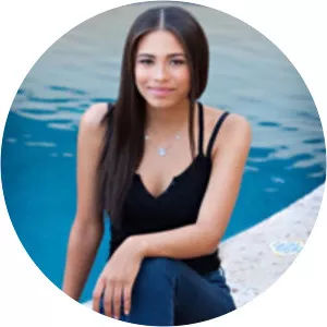 Laila Wayans - Shawn Wayans' daughter