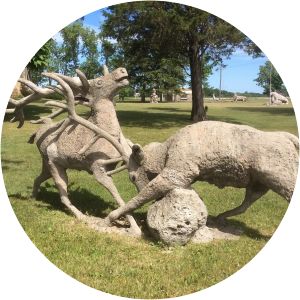 Laithwaite Apple Park Statues Goderich - 