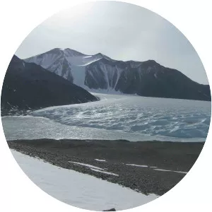 Lake Hoare - Lake in the Antarctic