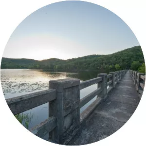 Lake Leatherwood - Lake in Arkansas