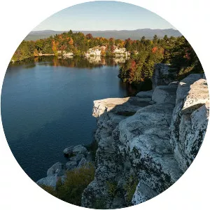 Lake Minnewaska - Lake in New York