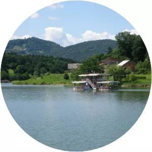 Lake Šmartno