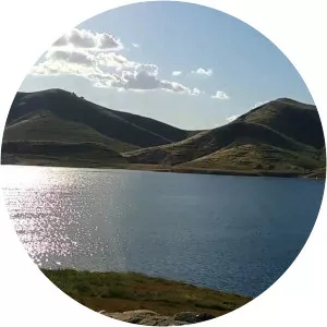 Lake Success - Lake in California