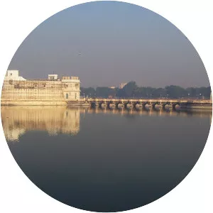 Lakhota Lake
