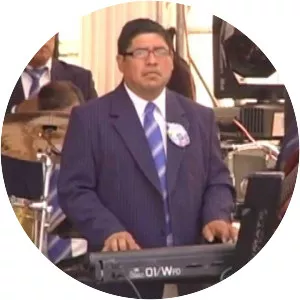 Lalo Tzul y sus Manzaneros - Musical artist