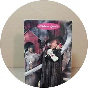 Lamb Chop In The Haunted Studio