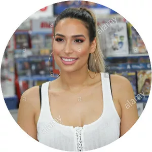 Lamiya Slimani photograph