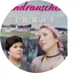 Landrauschen - 2018 ‧ Drama ‧ 1h 42m