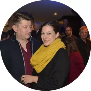 Lara Keszler photograph