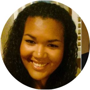 Lara Kodjoe photograph