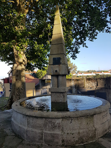 Largo Actor Dias - Garden in Porto, Portugal