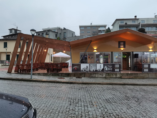 Largo Lounge photograph