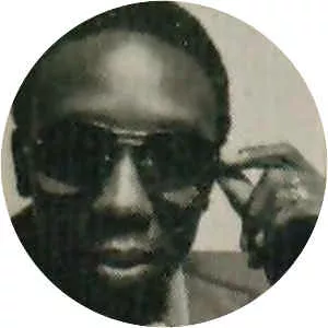 Larry Demps - Singer