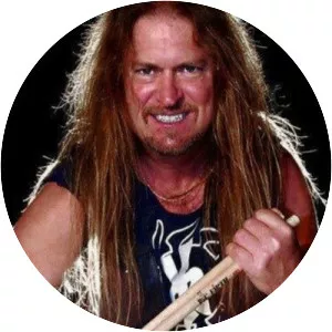 Larry Howe - Musician