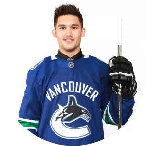 Larry Woo photograph