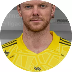 Lars Martin Kvarekvål - Football player