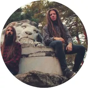 Larska - Musical group