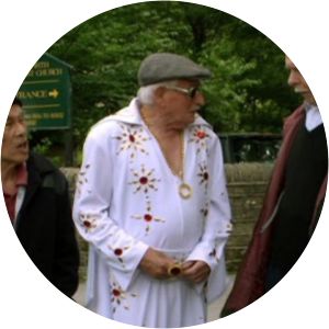 Last of the Summer Wine All That Glitters Is Not Elvis