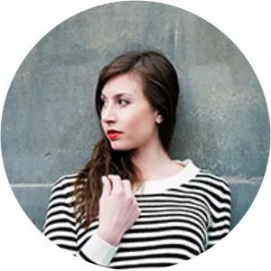 Laura Branderhorst - Actress