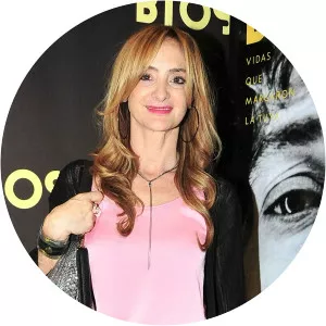 Laura Cerati - Gustavo Cerati's sister