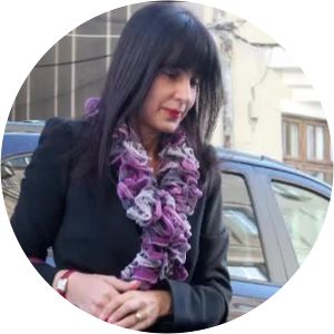 Laura Chițoiu photograph