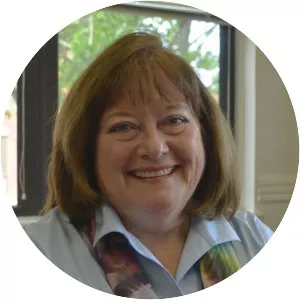 Laura Dubowski - Television producer