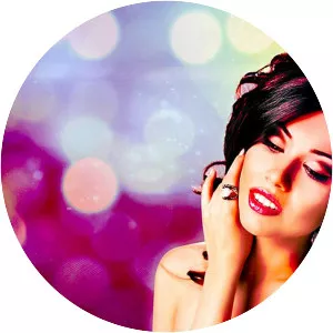 Laura Grig - Musical artist