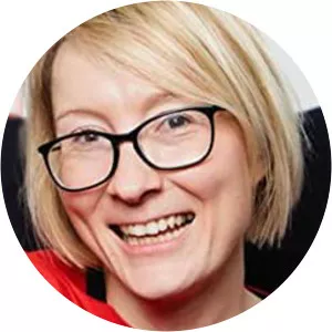 Laura Mucha - Author