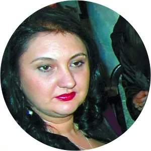 Laura Mutu - Adrian Mutu's sister